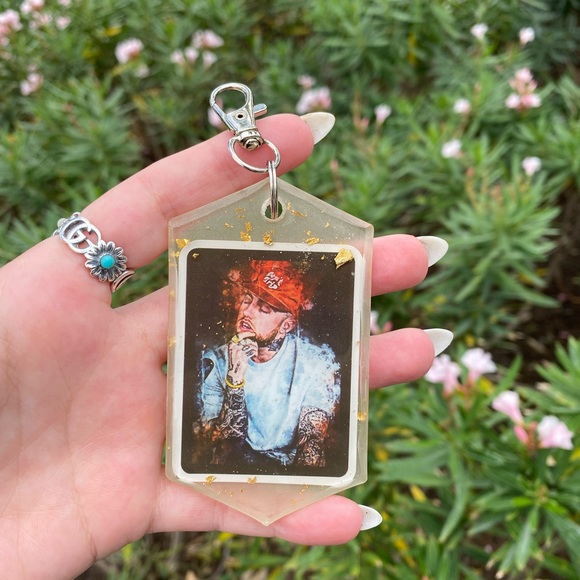 Mac Miller Tiny Desk Concert Cartoon & Gold Flakes Keychain Bag Charm Resin Art - Picture 11 of 11
